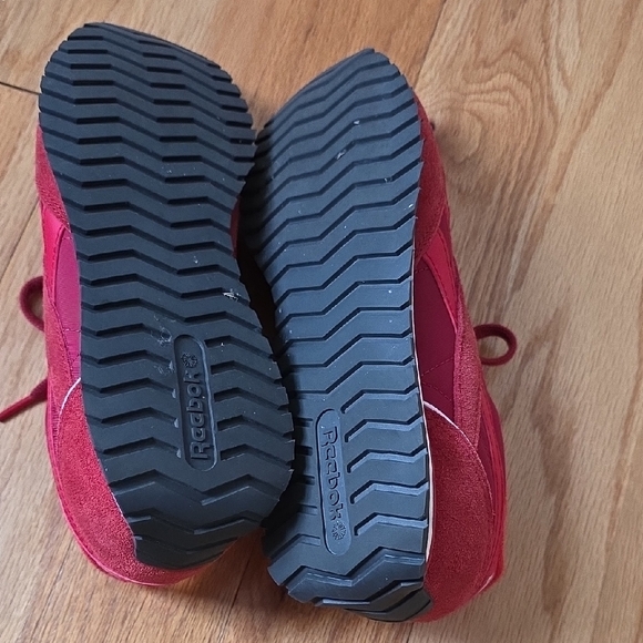 Reebok Crimson Athletic Shoes - Picture 4 of 6